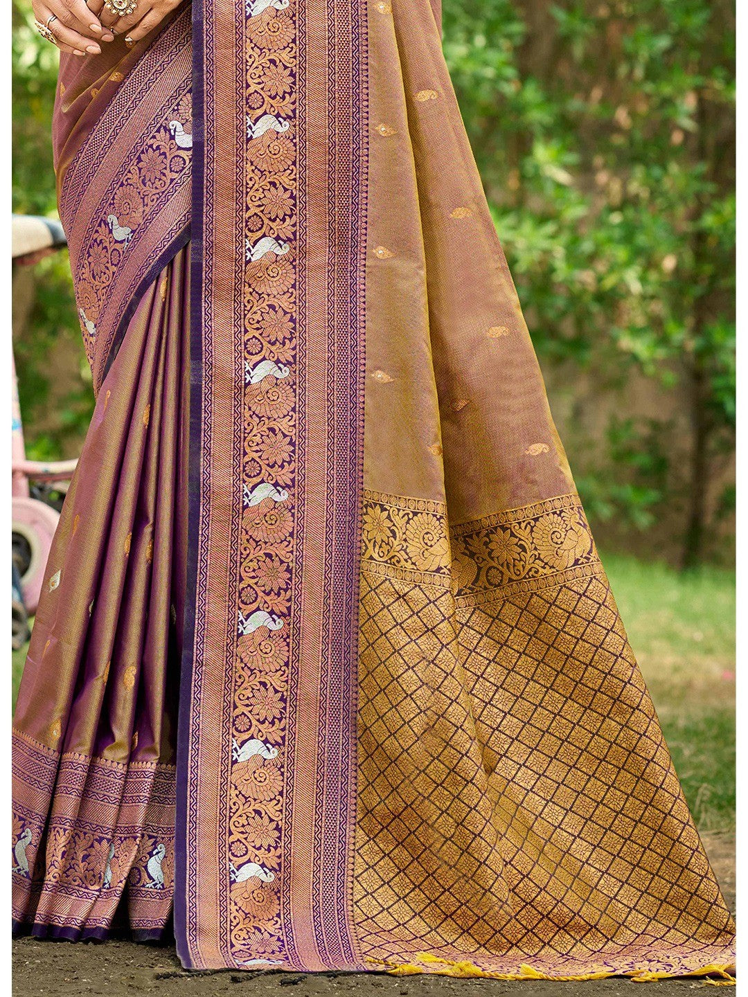 Classic Mocha Brown Floral & Peacock Design Zari Woven Silk Blend Saree With Trendy Tassel Pallu