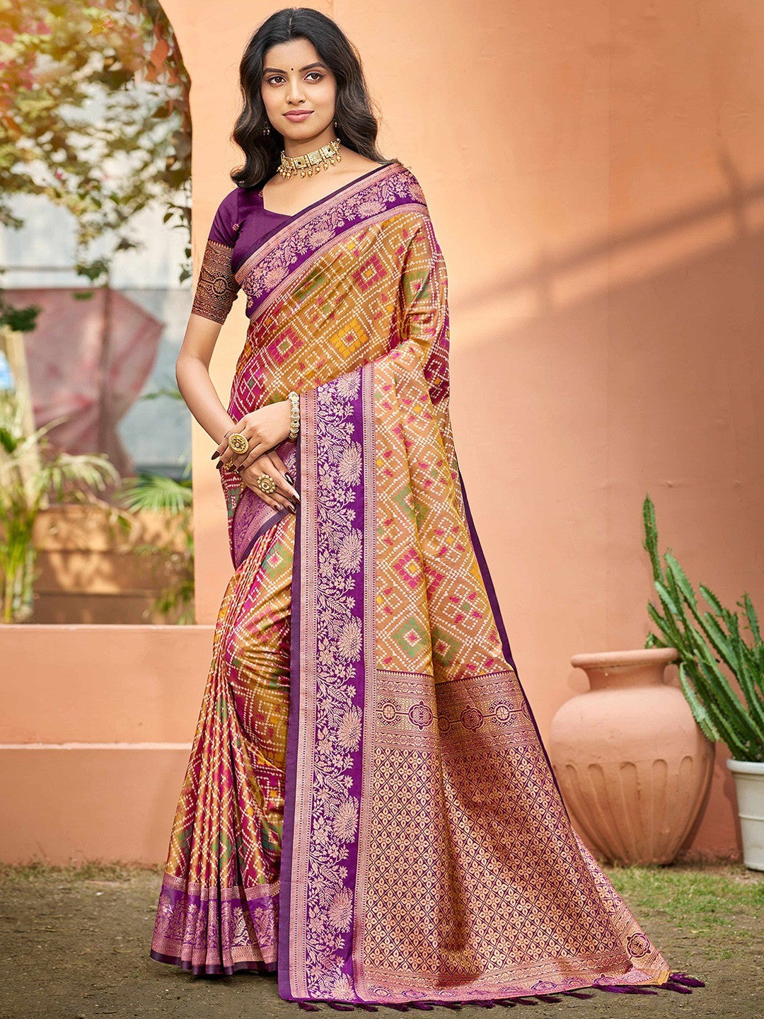 Timeless Dark Mustard Geometric & Floral Design Weaving Silk Blend Saree With Stylish Tassels Pallu