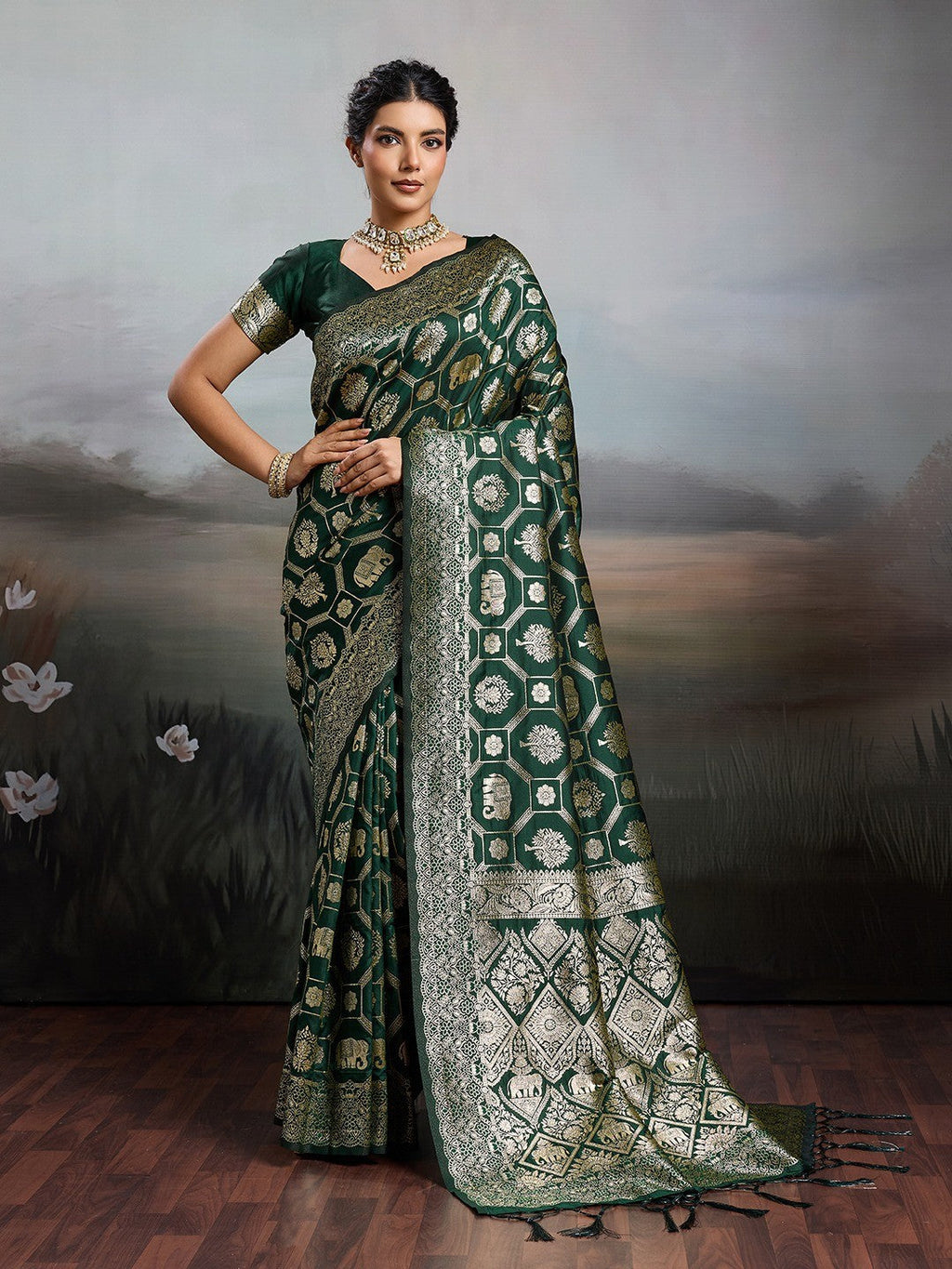 Graceful Green Floral & Elephant Motif Silk Blend Saree With Zari Weaving & Tassels Pallu