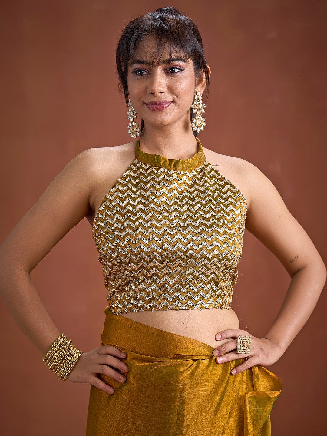 Trendy Mustard Solid Art Silk Saree With Stylish Belt & Tassel Pallu Detailing
