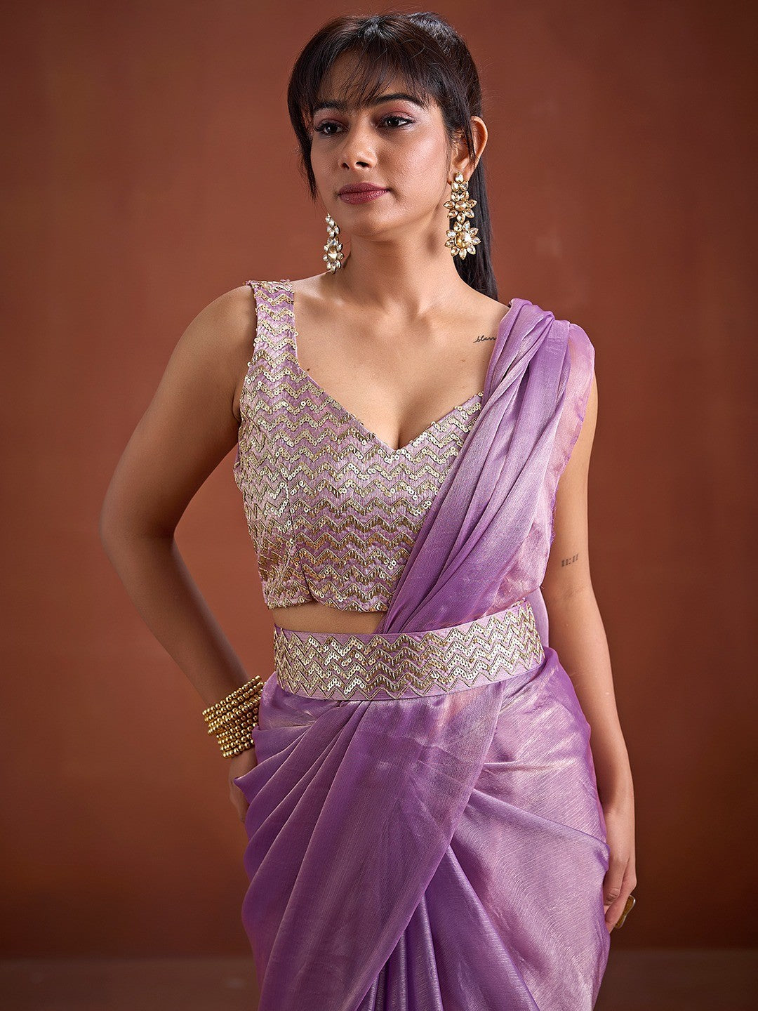 Trendy Lavender Solid Art Silk Saree With Stylish Belt & Tassel Pallu Detailing