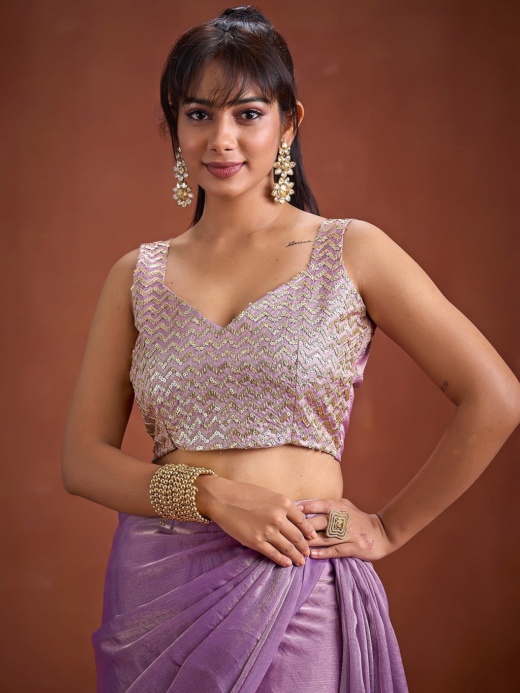 Trendy Lavender Solid Art Silk Saree With Stylish Belt & Tassel Pallu Detailing