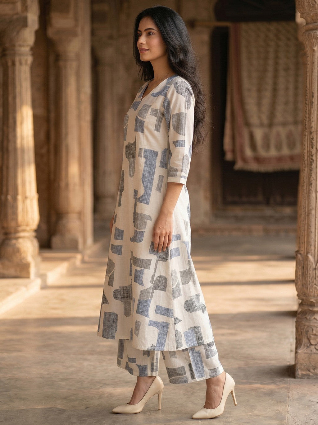 Blue Abstract Print Pure Cotton A-Line Top Bottom Set for Casual Wear
