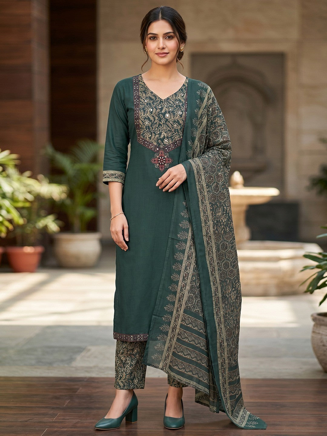 Premium Green Printed Pure Cotton Straight Fit Salwar Suit with Mirror Work Elegant Look