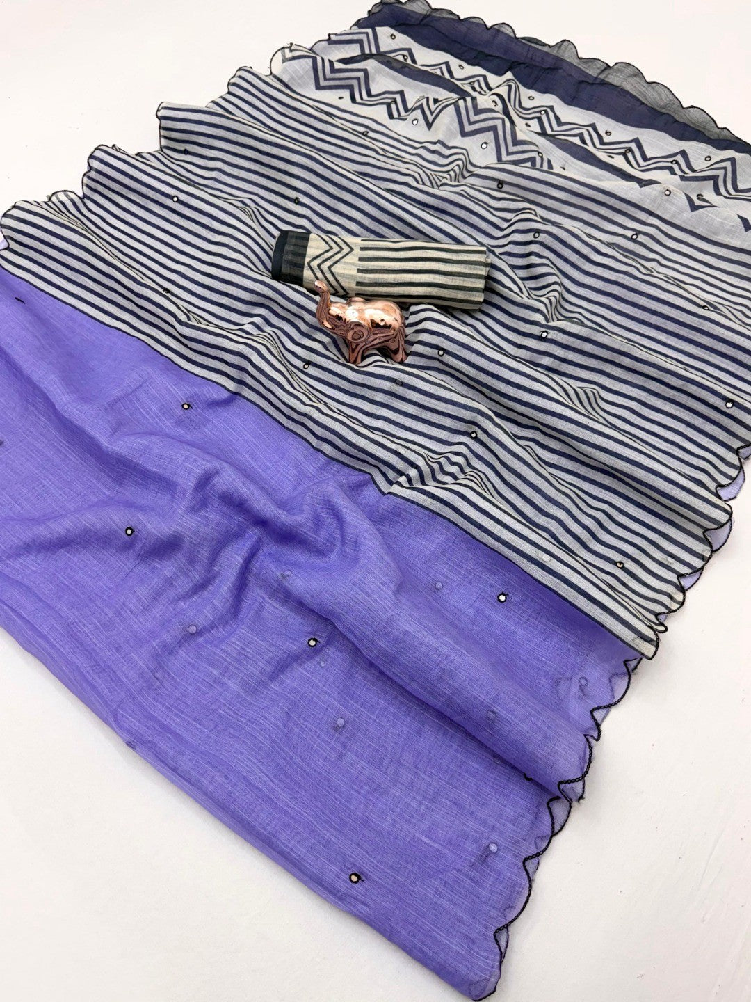 Stylish Lavender Linen Saree with Multicolor Printed Motifs Minimal Elegant Look