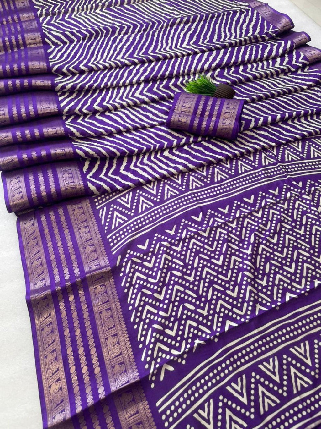 Purple Dola Silk Saree with Leheriya Pattern Modern Ethnic Style