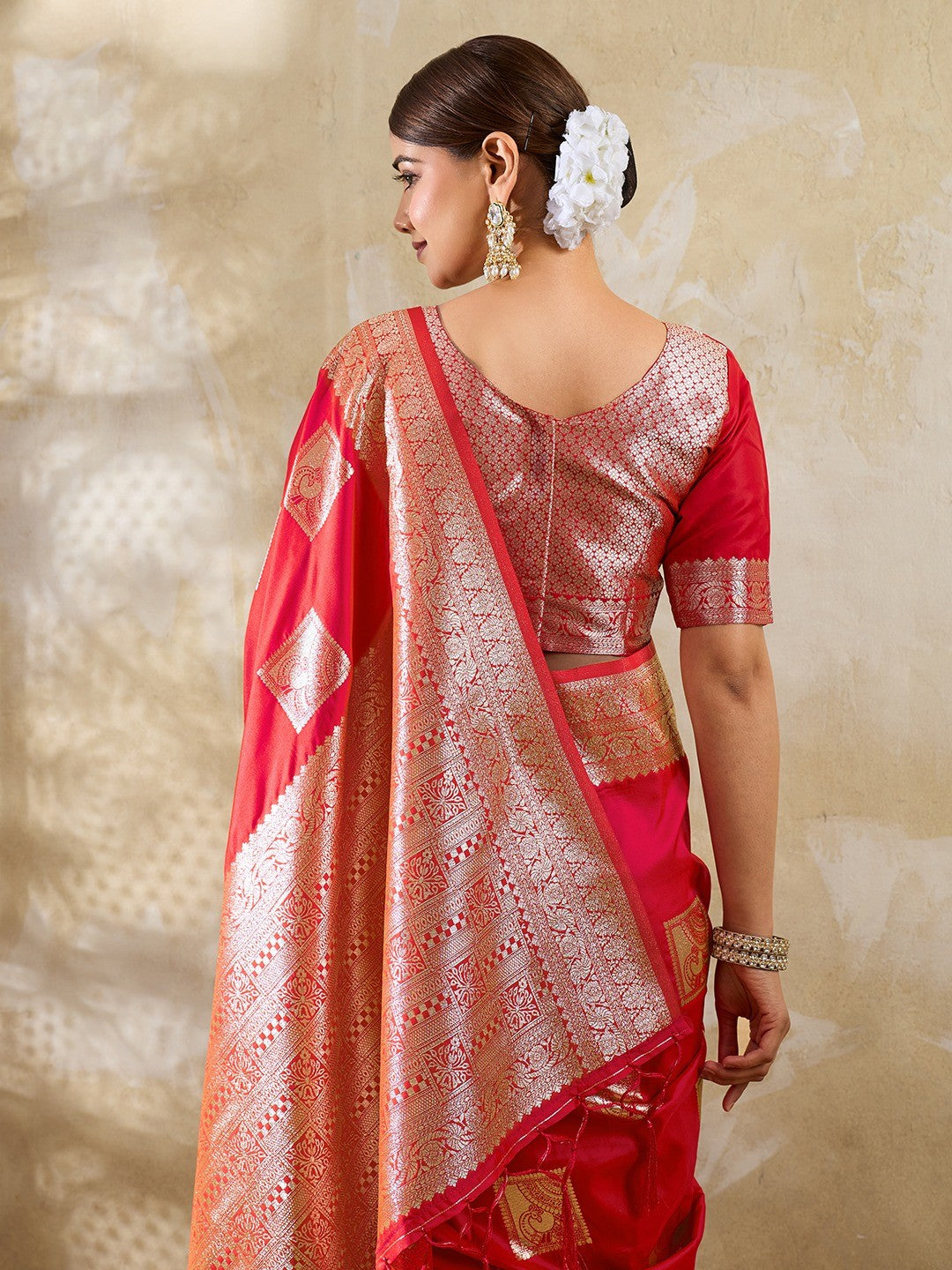 Designer Red Peacock & Floral Motif Silk Blend Saree Crafted With Elegant Zari Weaving Work