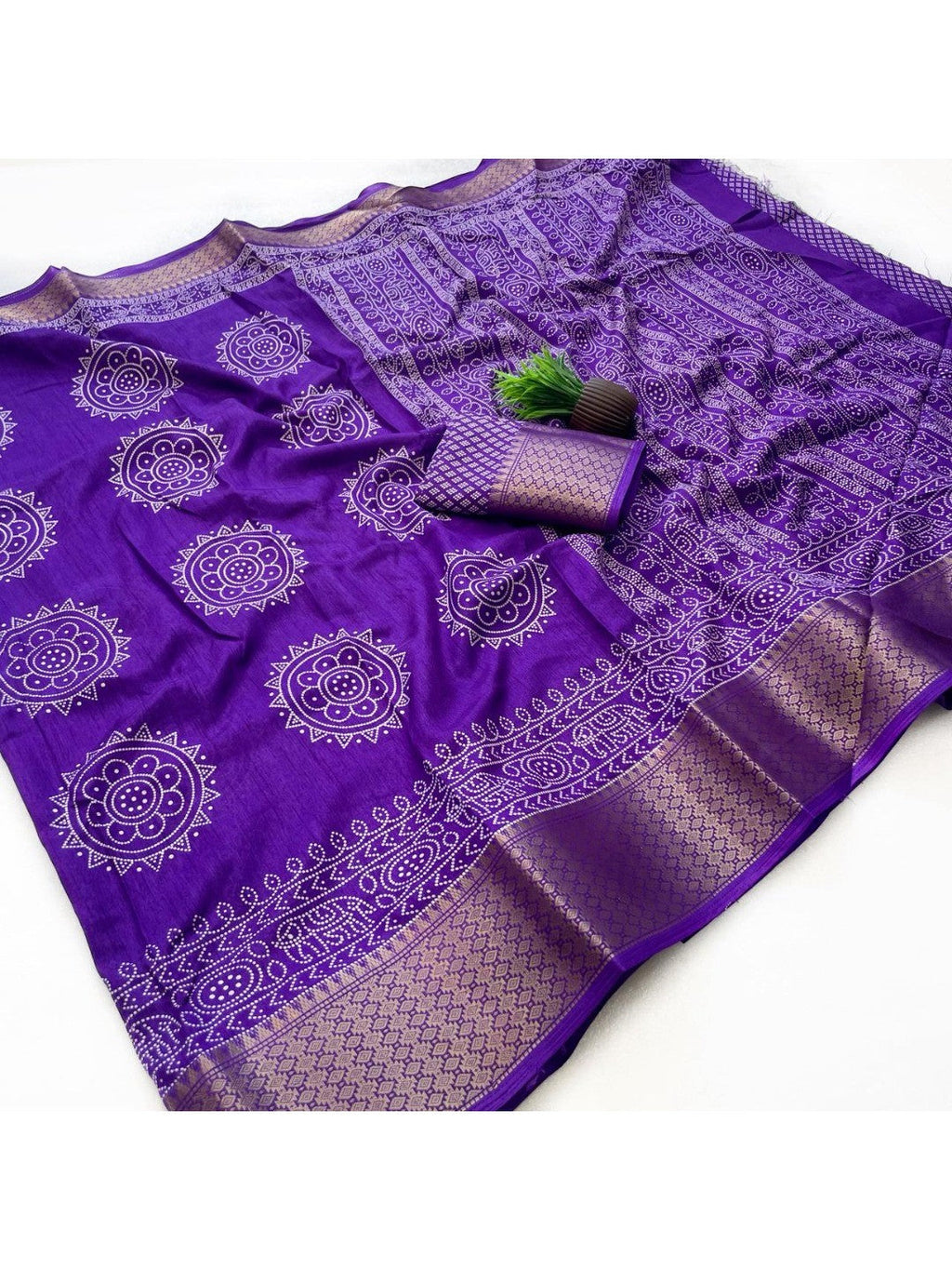 Elegant Purple Dola Silk Saree with Traditional Jaipuri Print