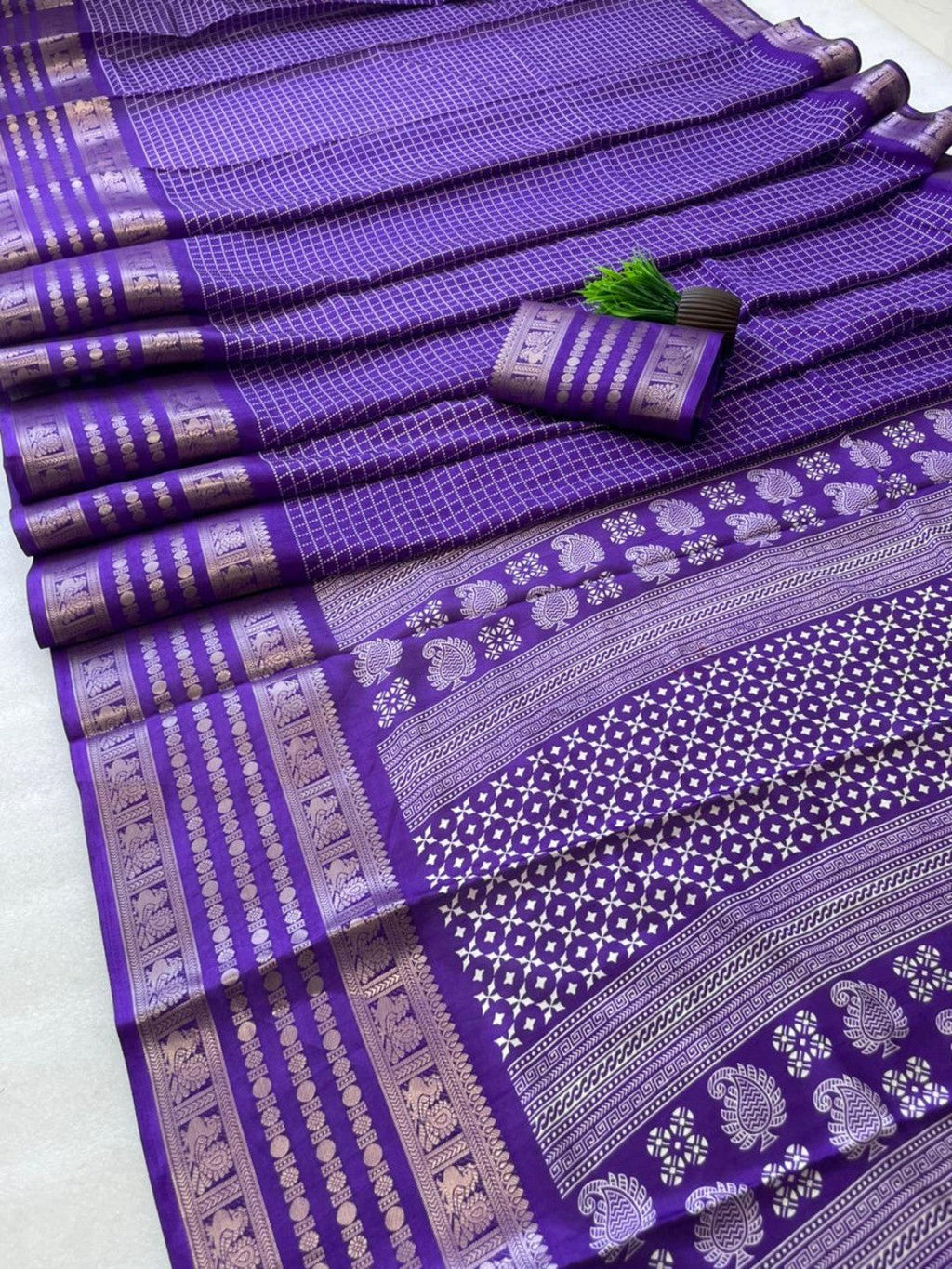 Elegant Checked Purple Dola Silk Saree with Zari Border