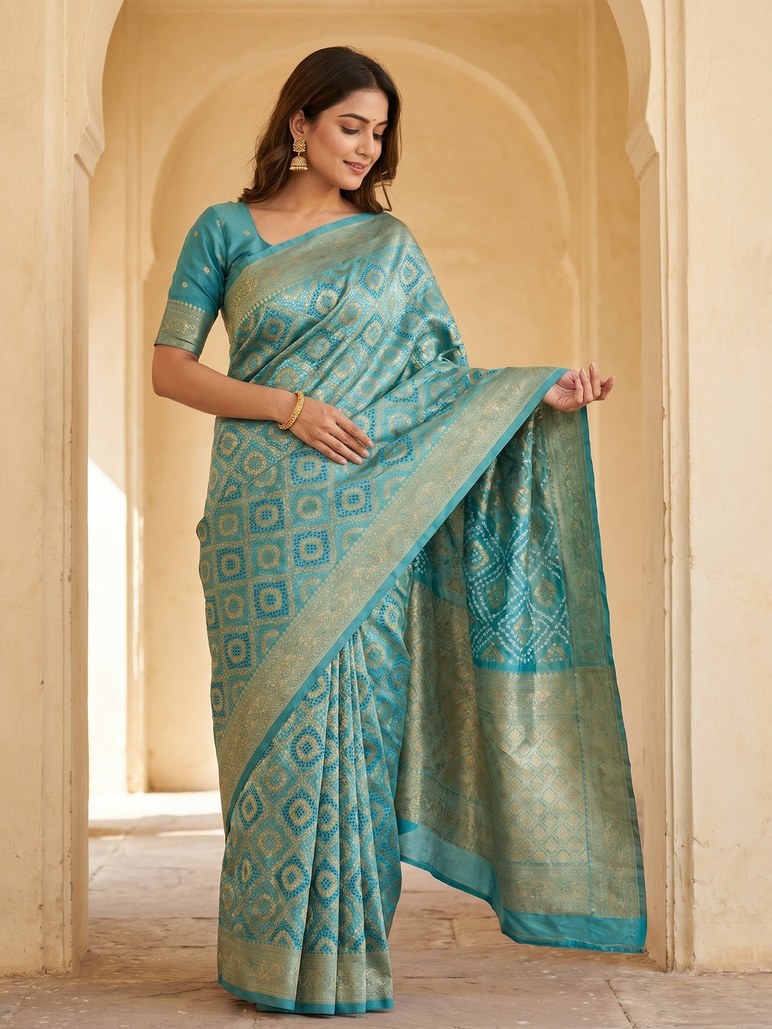 Elegant Blue Silk Blend Saree with Zari Work