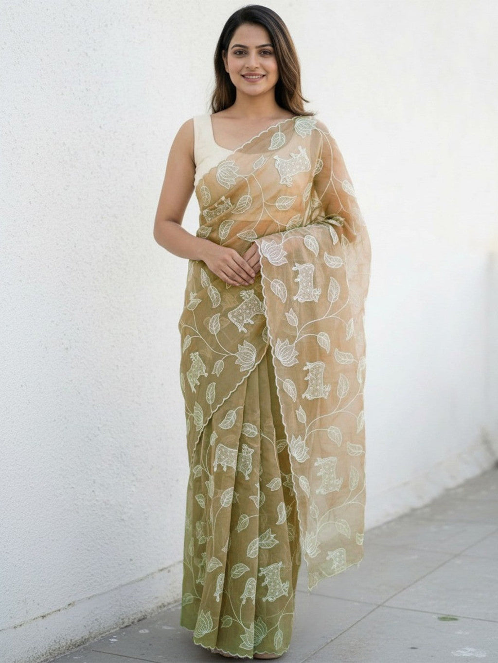 Premium Beige Silk Blend Saree Embellished With Floral & Animal Motif Thread Work