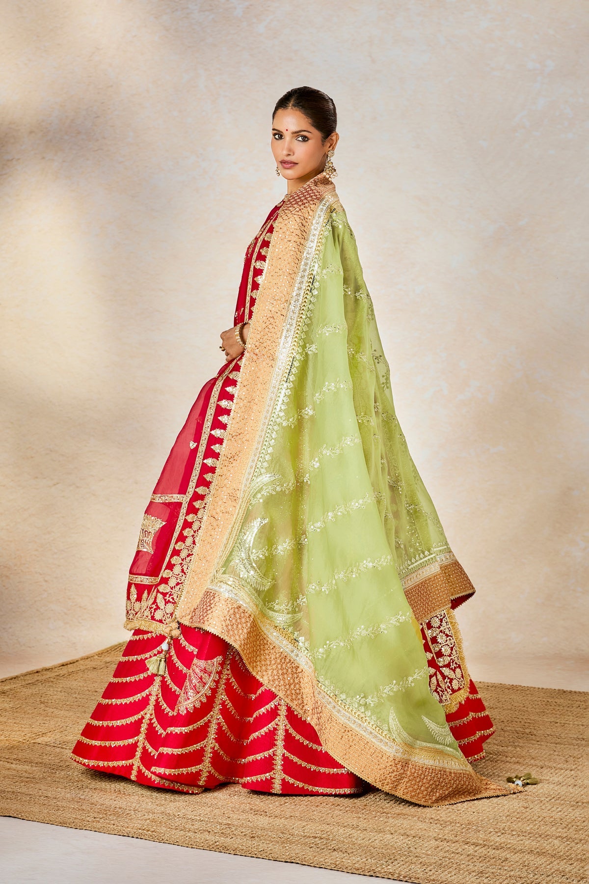 Anar Dana Lehenga