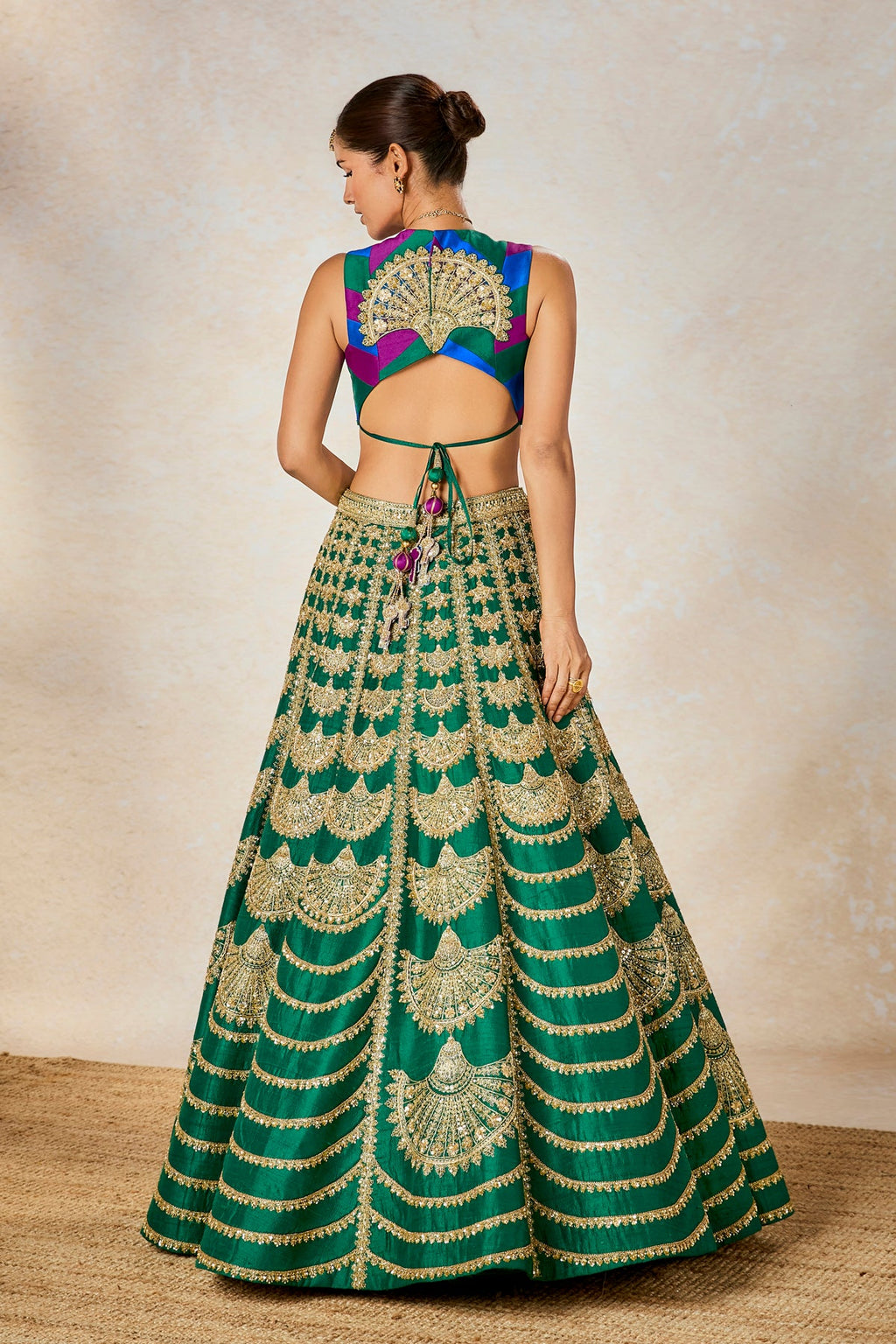 Khus Khus Lehenga