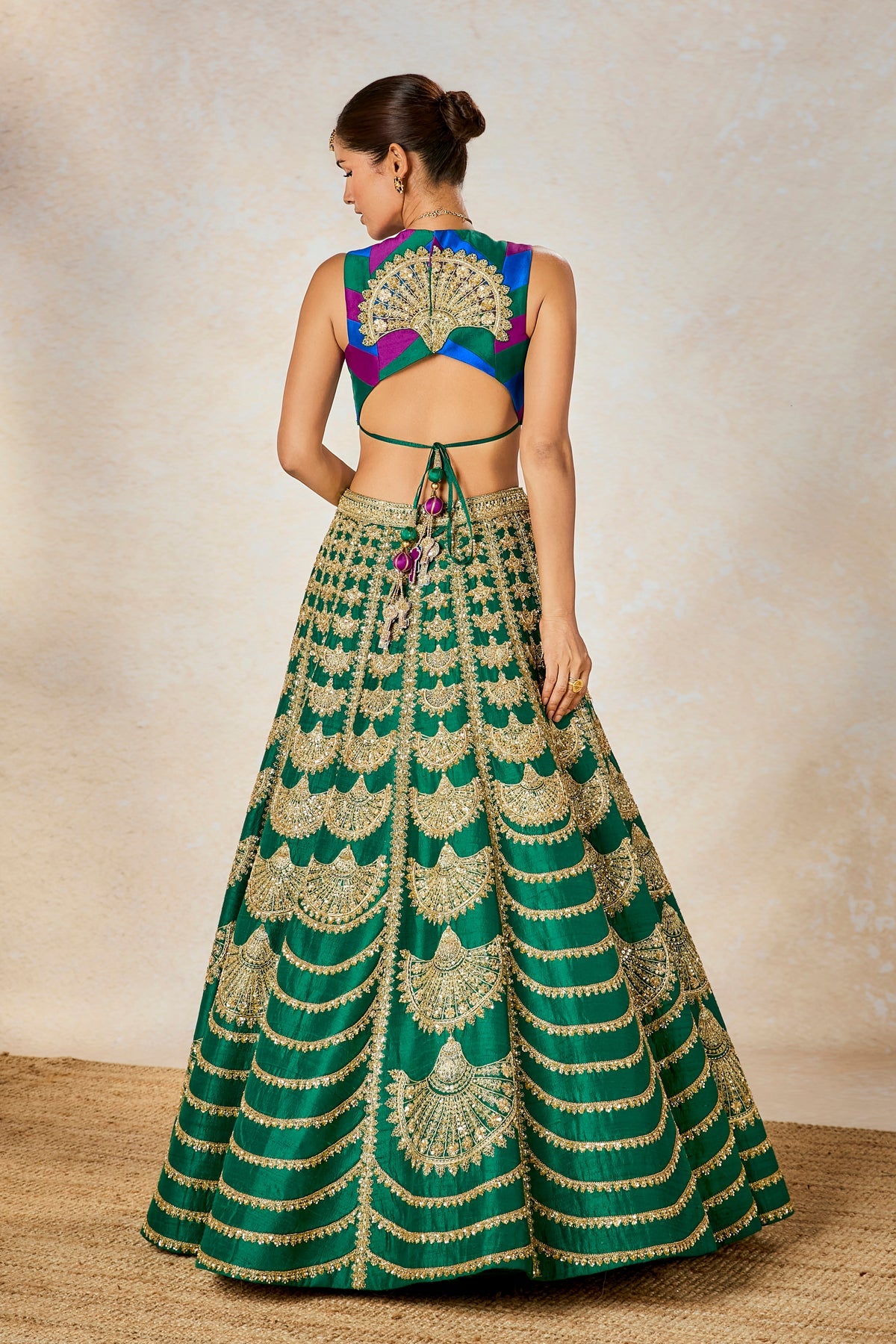 Khus Khus Lehenga