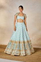 Aasman Lehenga