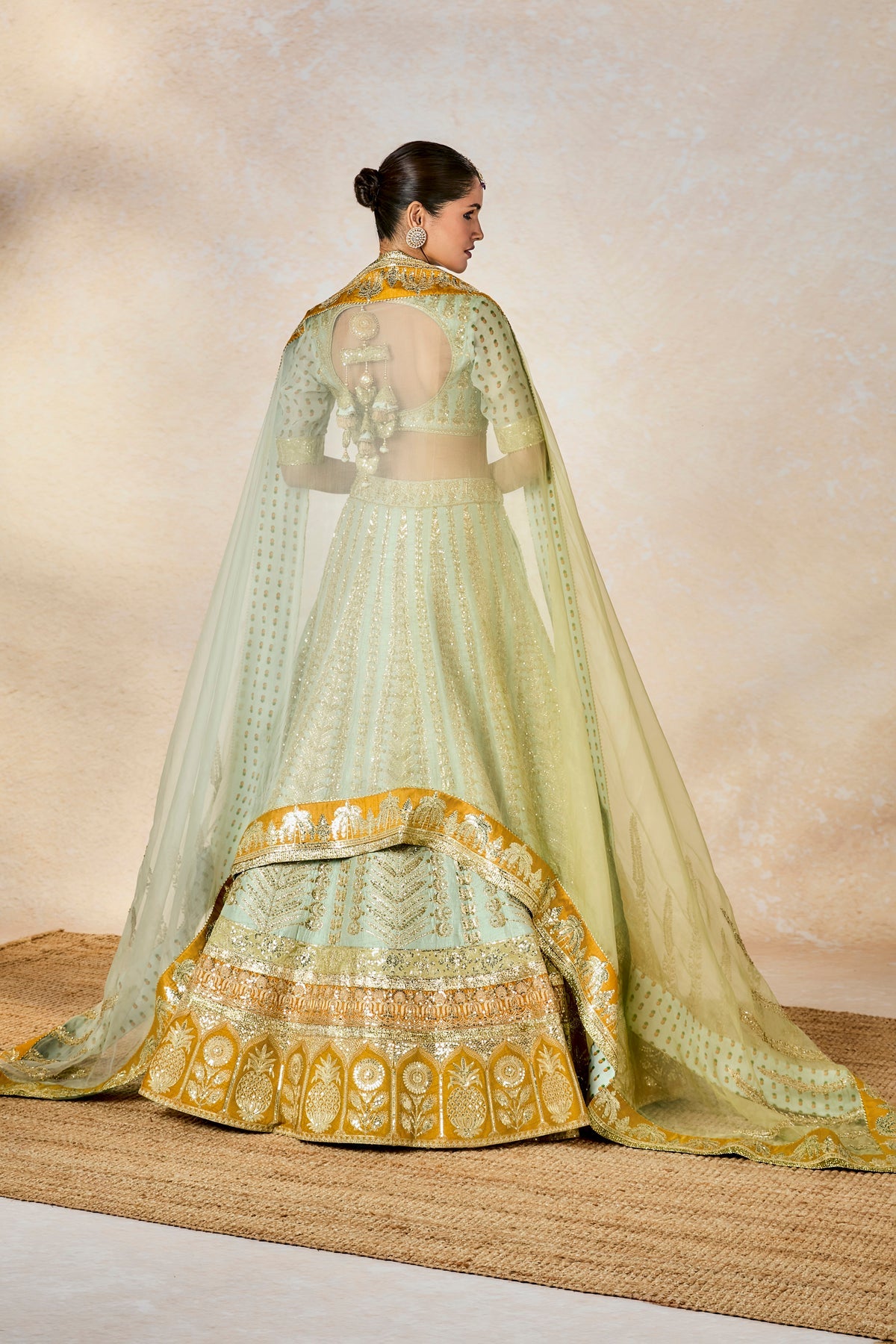 Kashni Lehenga
