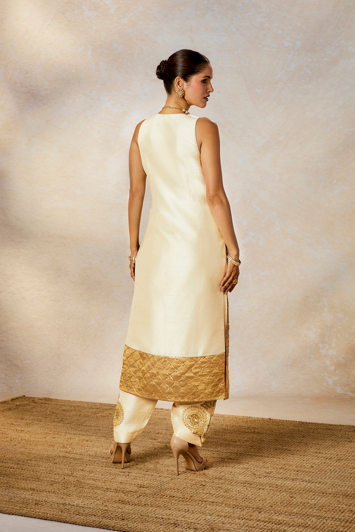 The Kalakand Salwar Set