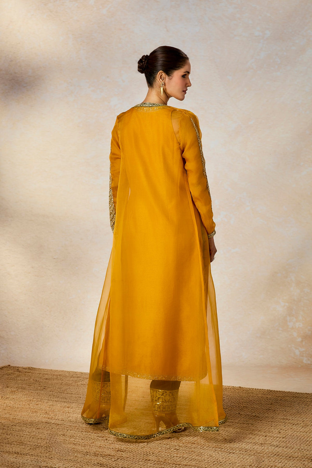 The Aam Panna Kurta Set