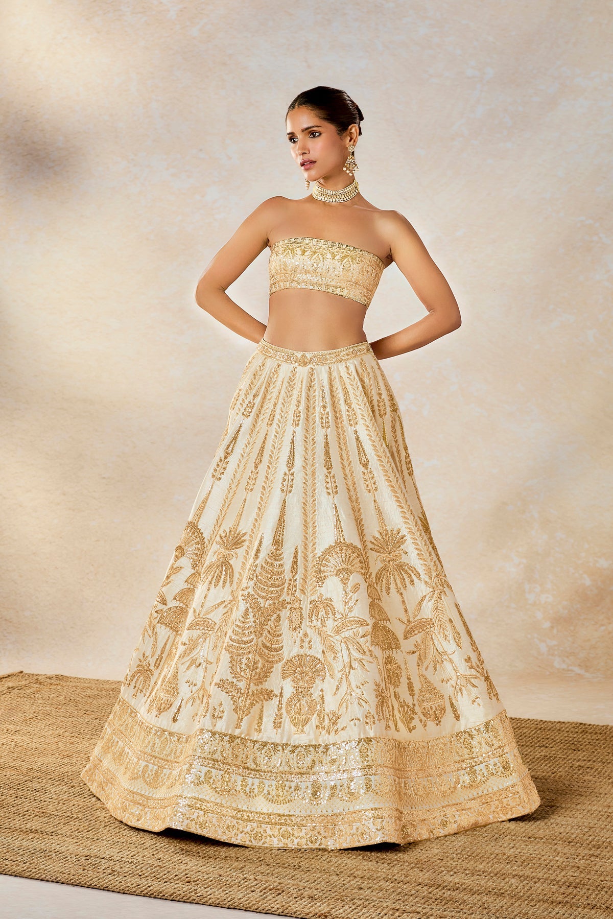 Malai Barfi Cape Lehenga