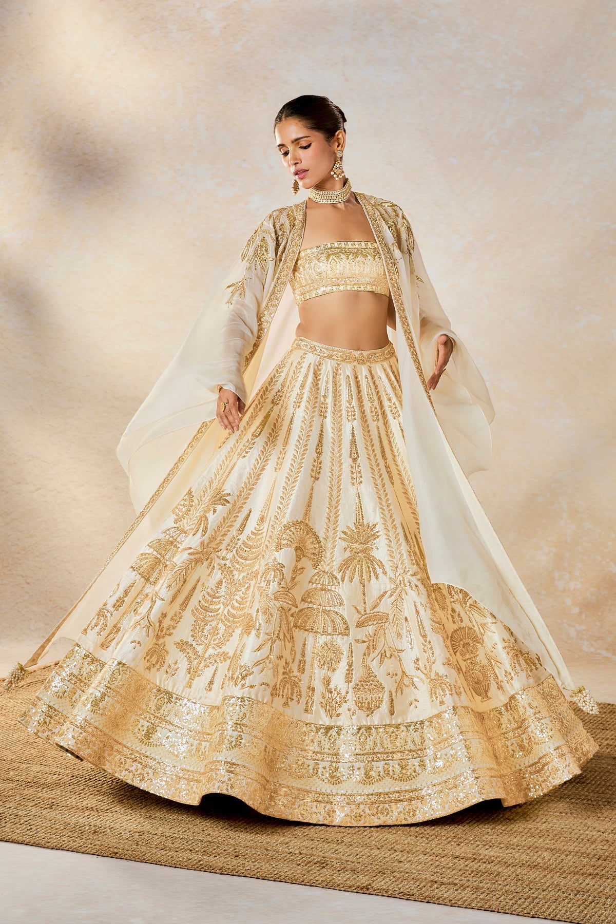 Malai Barfi Cape Lehenga