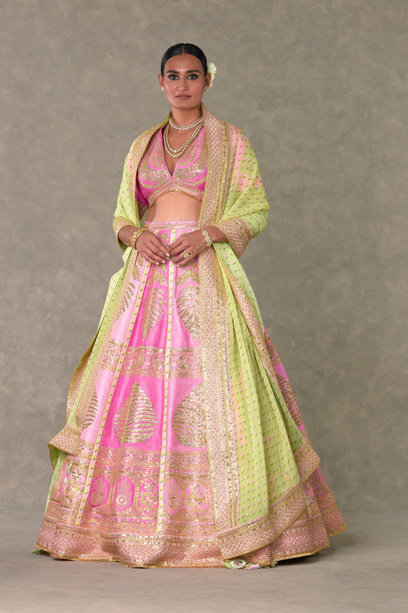 Barfi Pink ‘Paan-Patti’ lehenga