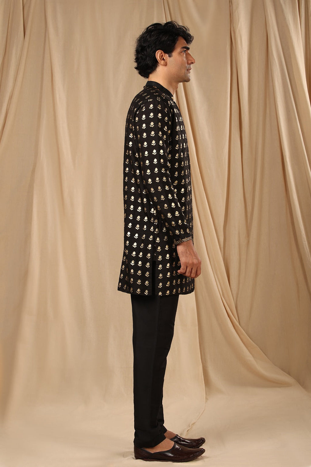 Black Wallflower Kurta Set
