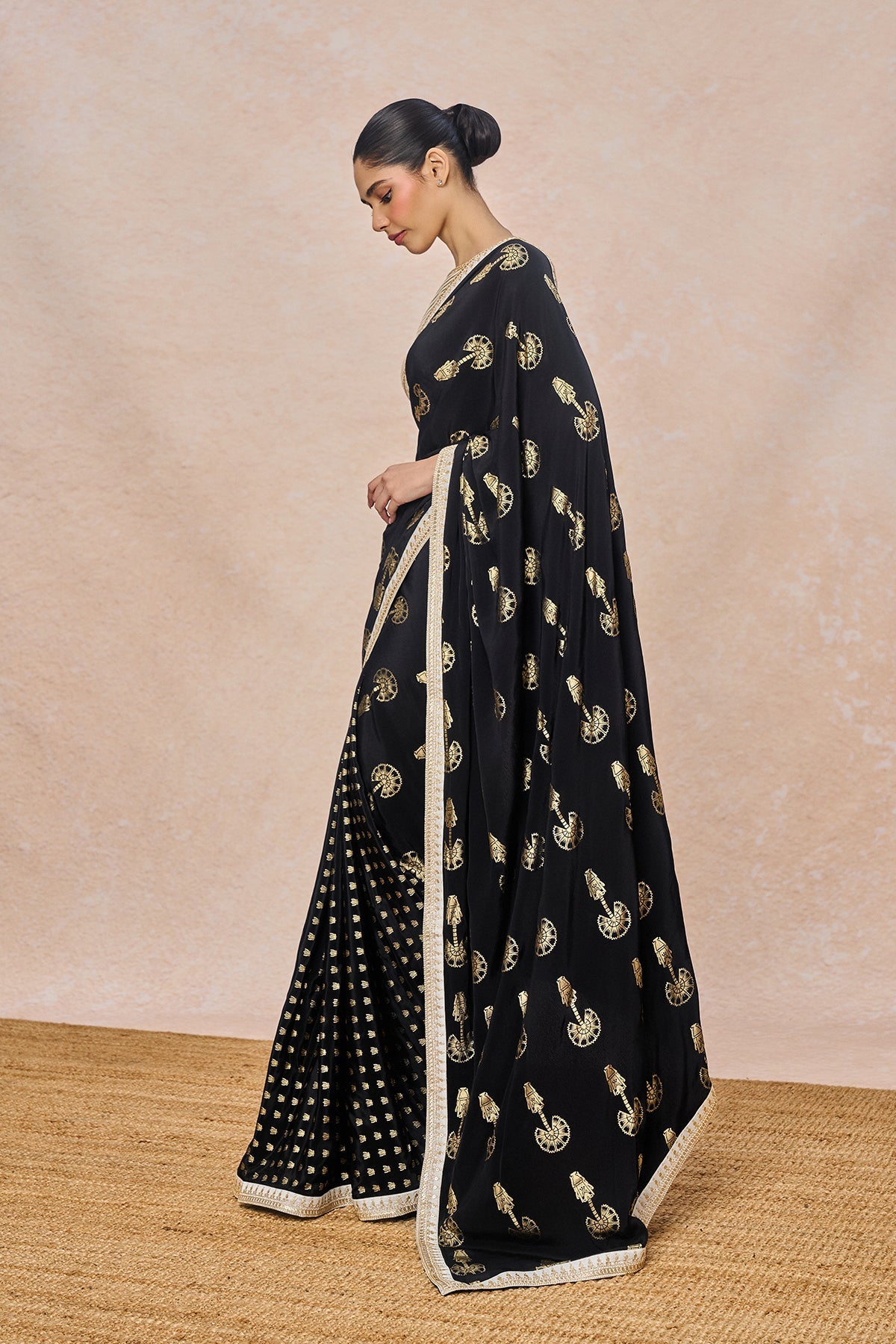 Black Traveller's Palm Saree