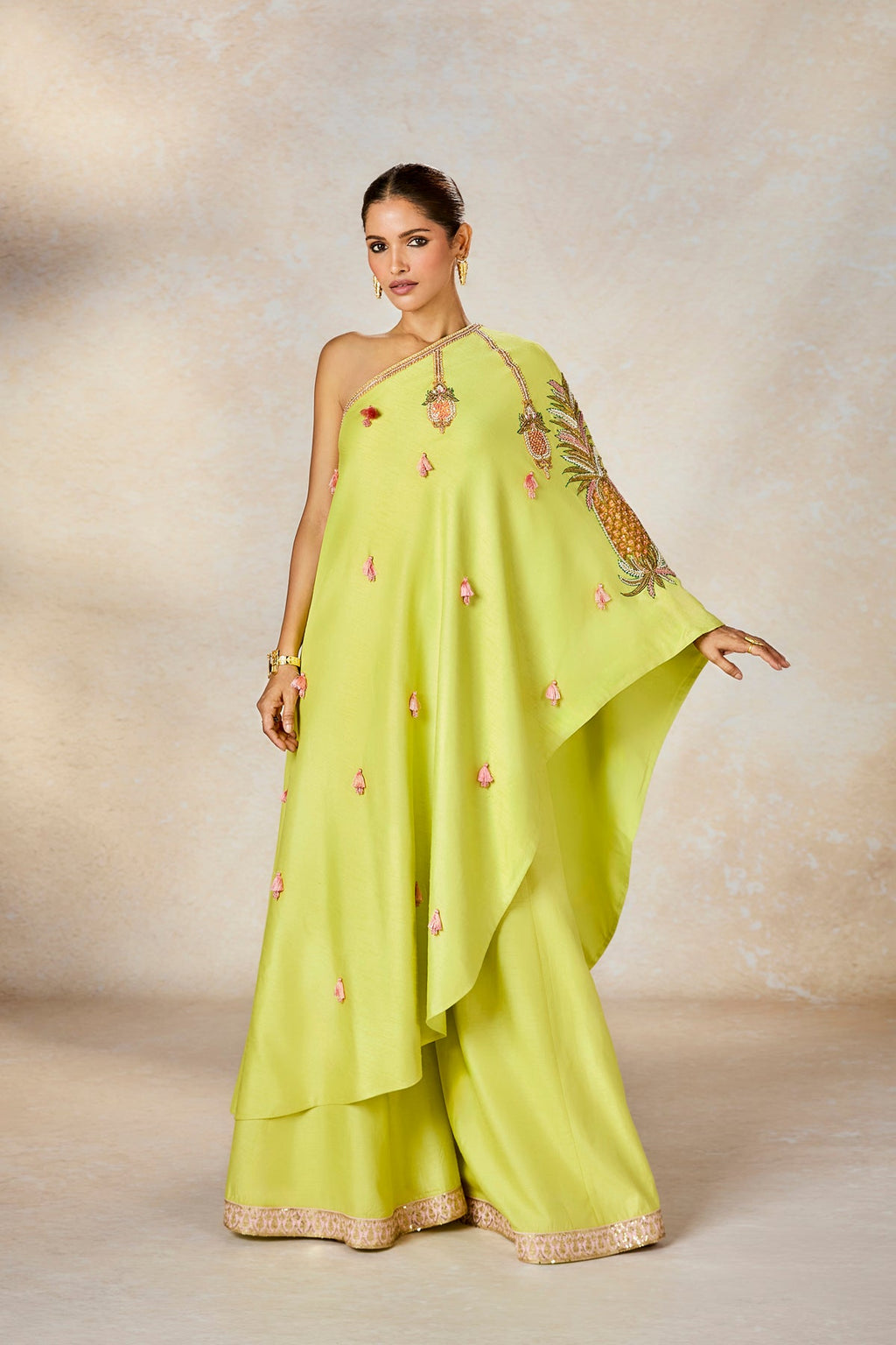 The Pista Khulfi One Shoulder Set