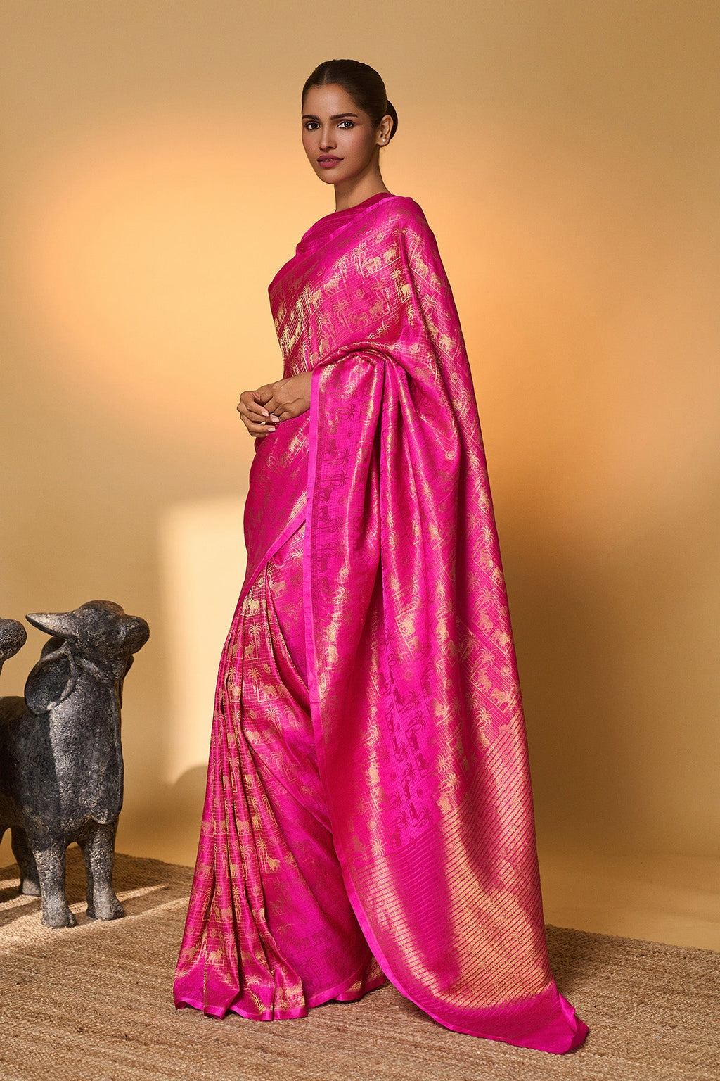 Rani Chaand Chaukor Saree