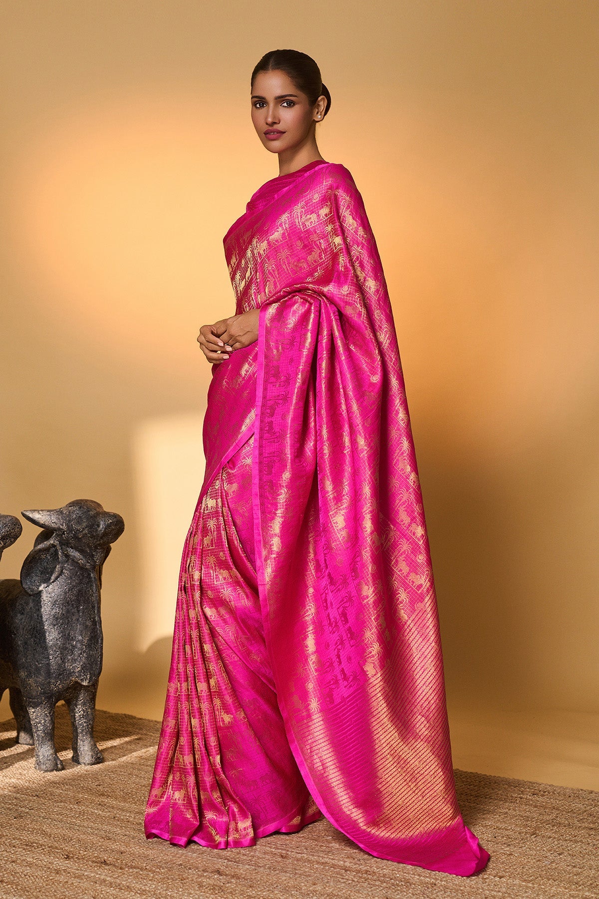 Rani Chaand Chaukor Saree