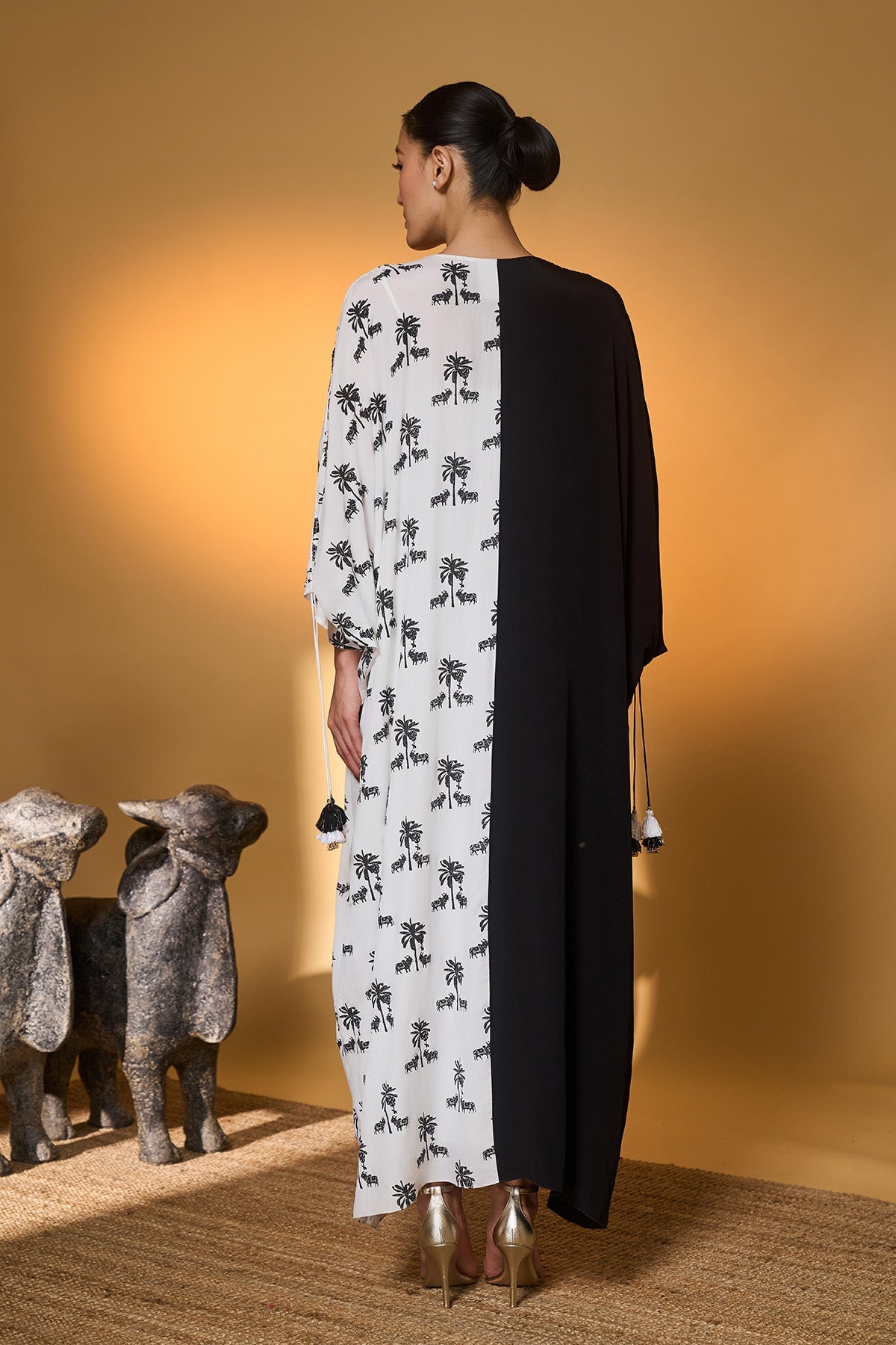 Black & White Tropical Nandi Kaftan