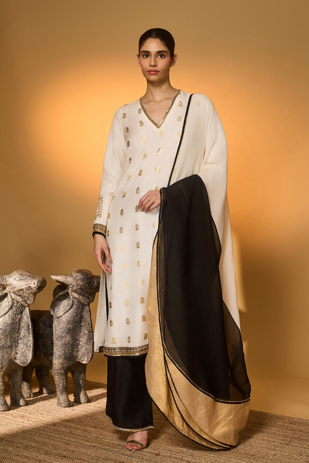 Ivory Turtle Tale Kurta Set