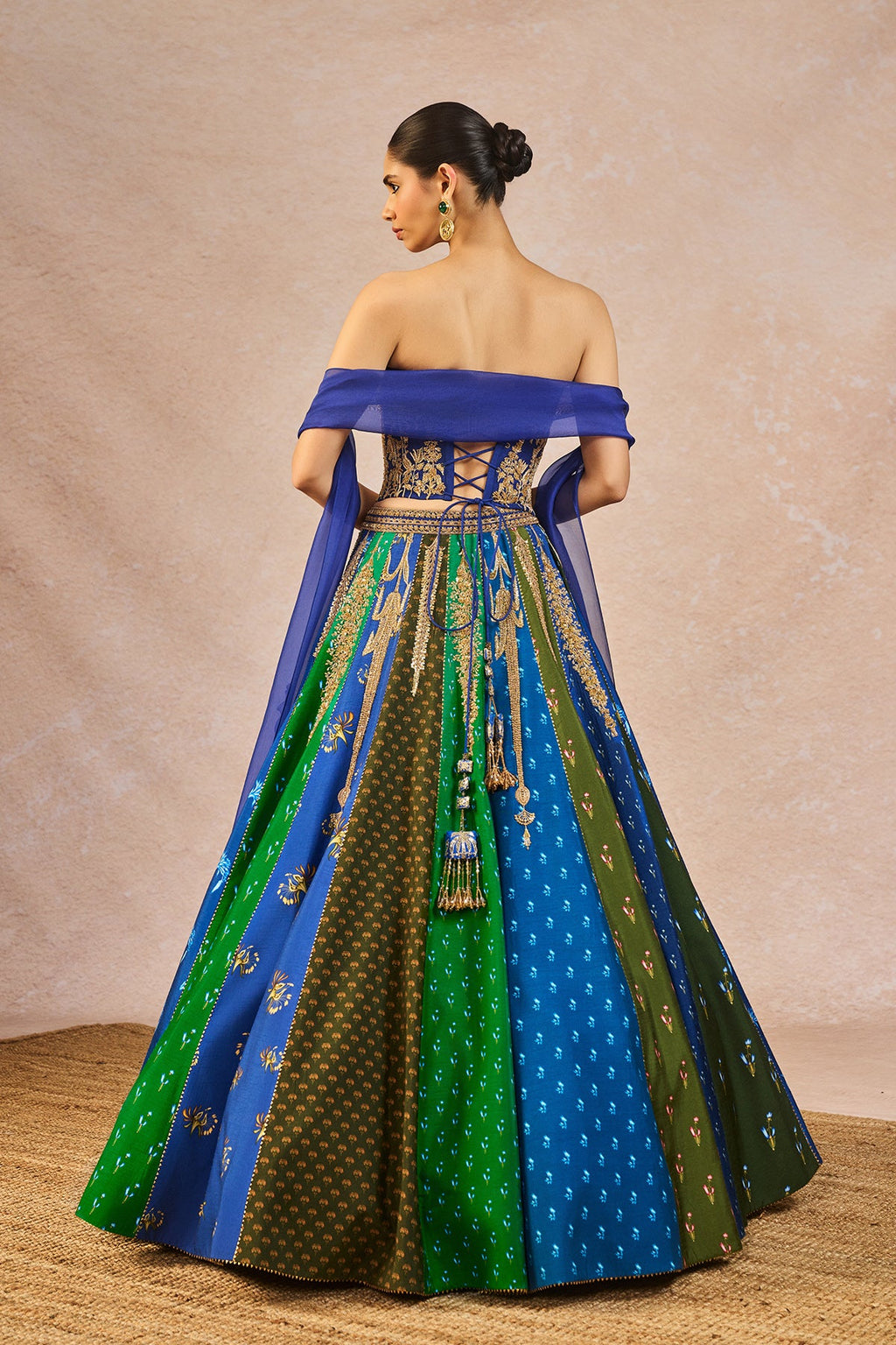 The 'Rango Sa Jahan' Lehenga