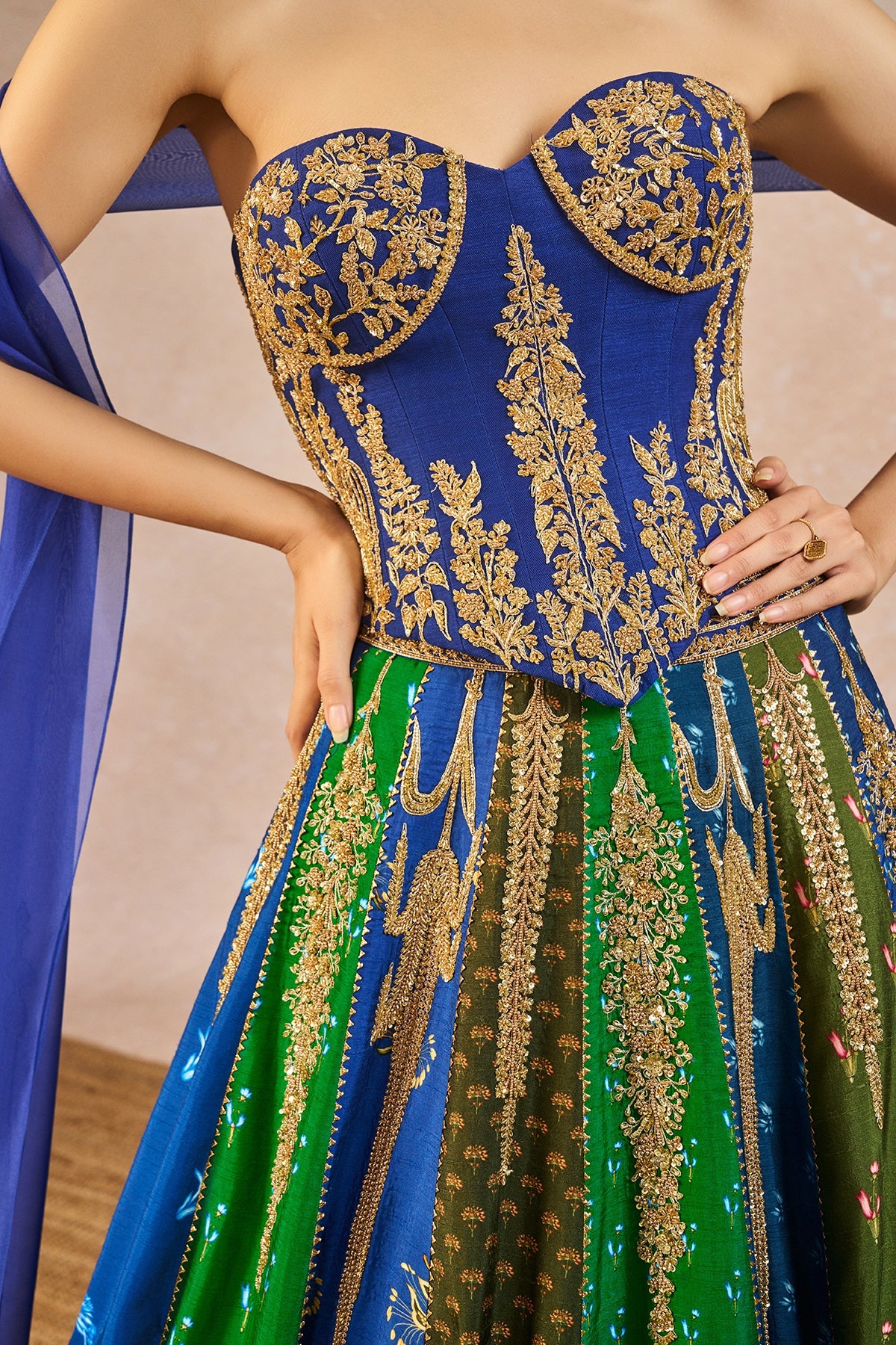The 'Rango Sa Jahan' Lehenga