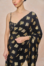 Black And White Fin Lake Saree