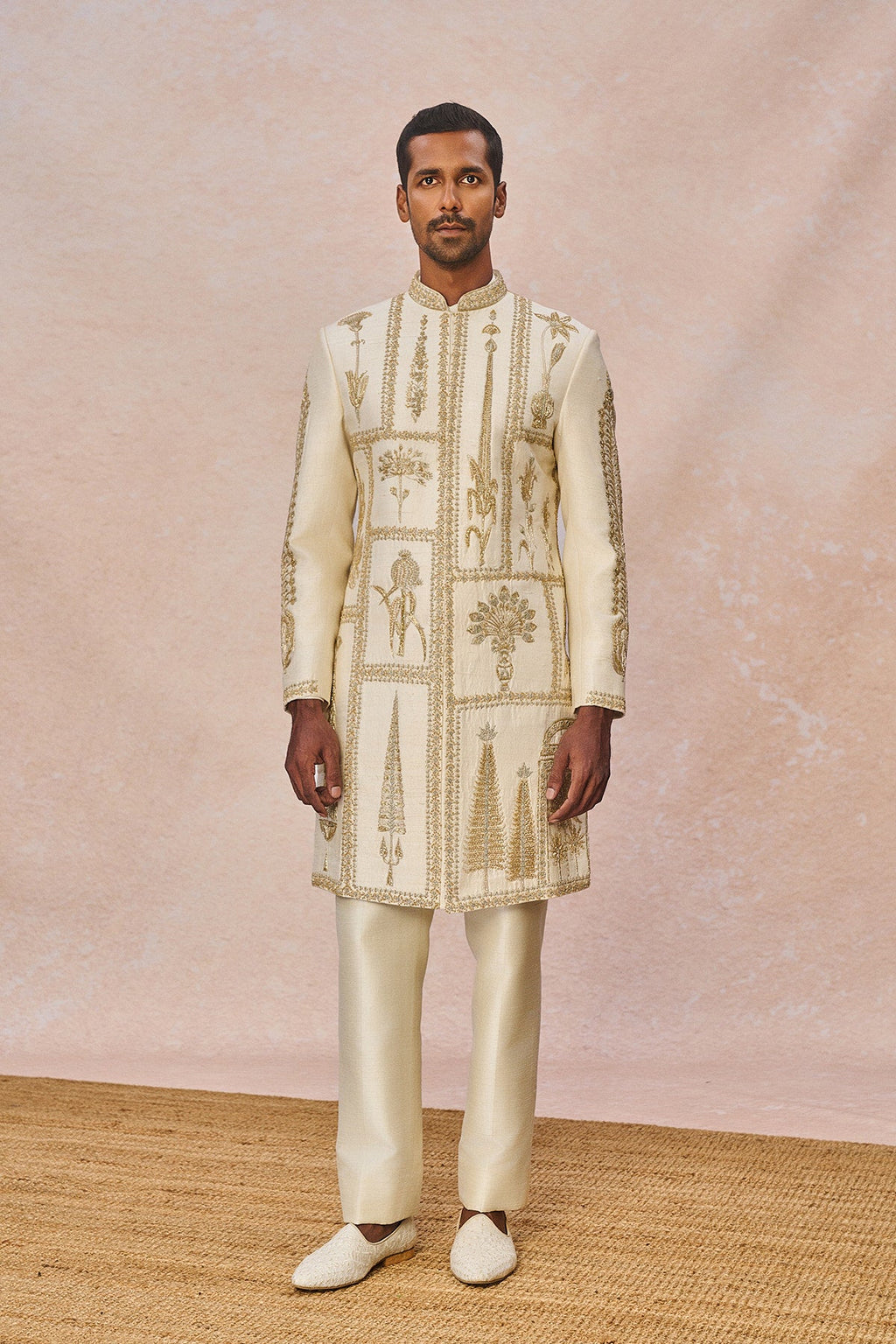 'Tere Peeche Chala Aaya' Sherwani Set