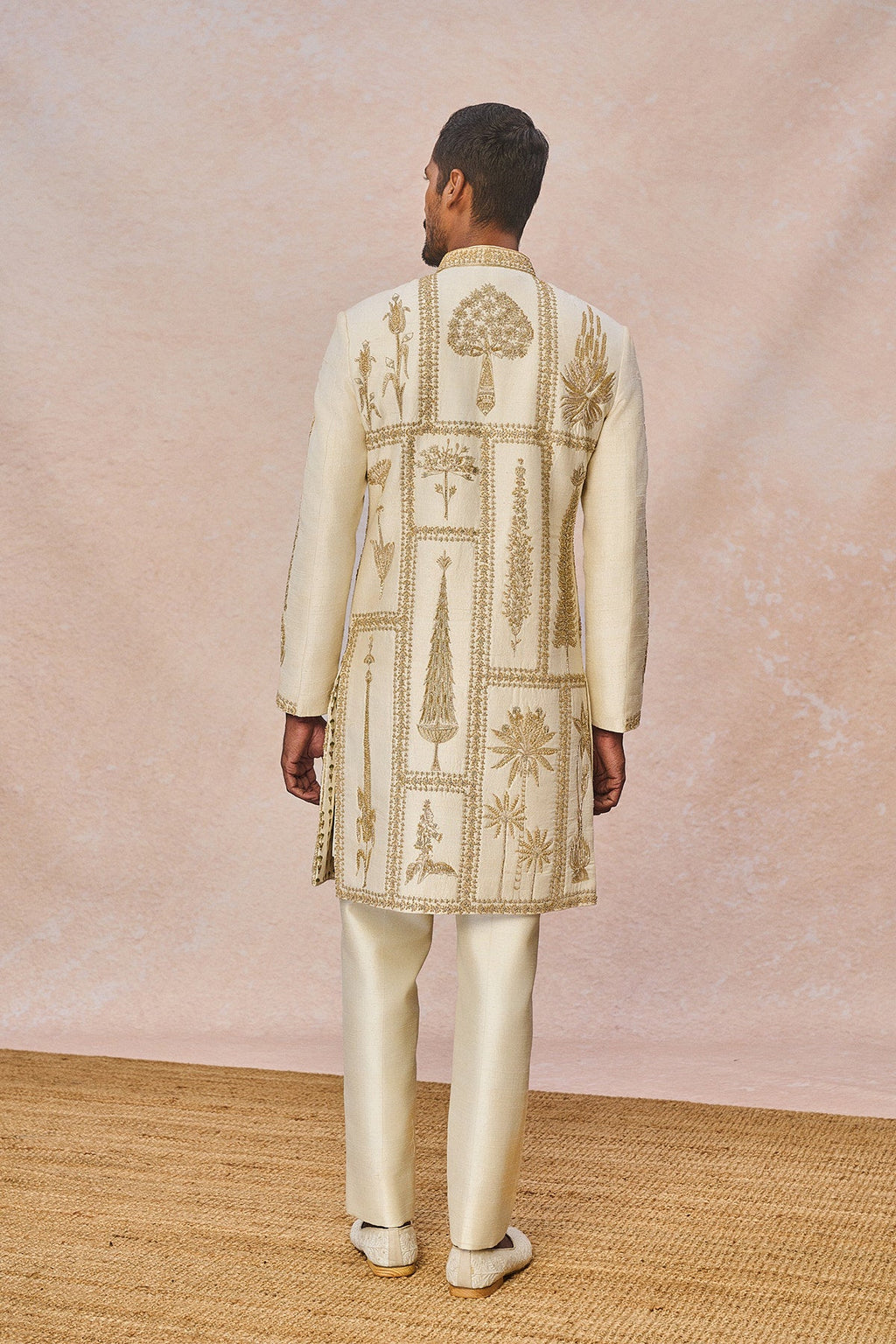 'Tere Peeche Chala Aaya' Sherwani Set