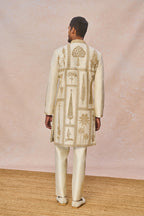 'Tere Peeche Chala Aaya' Sherwani Set