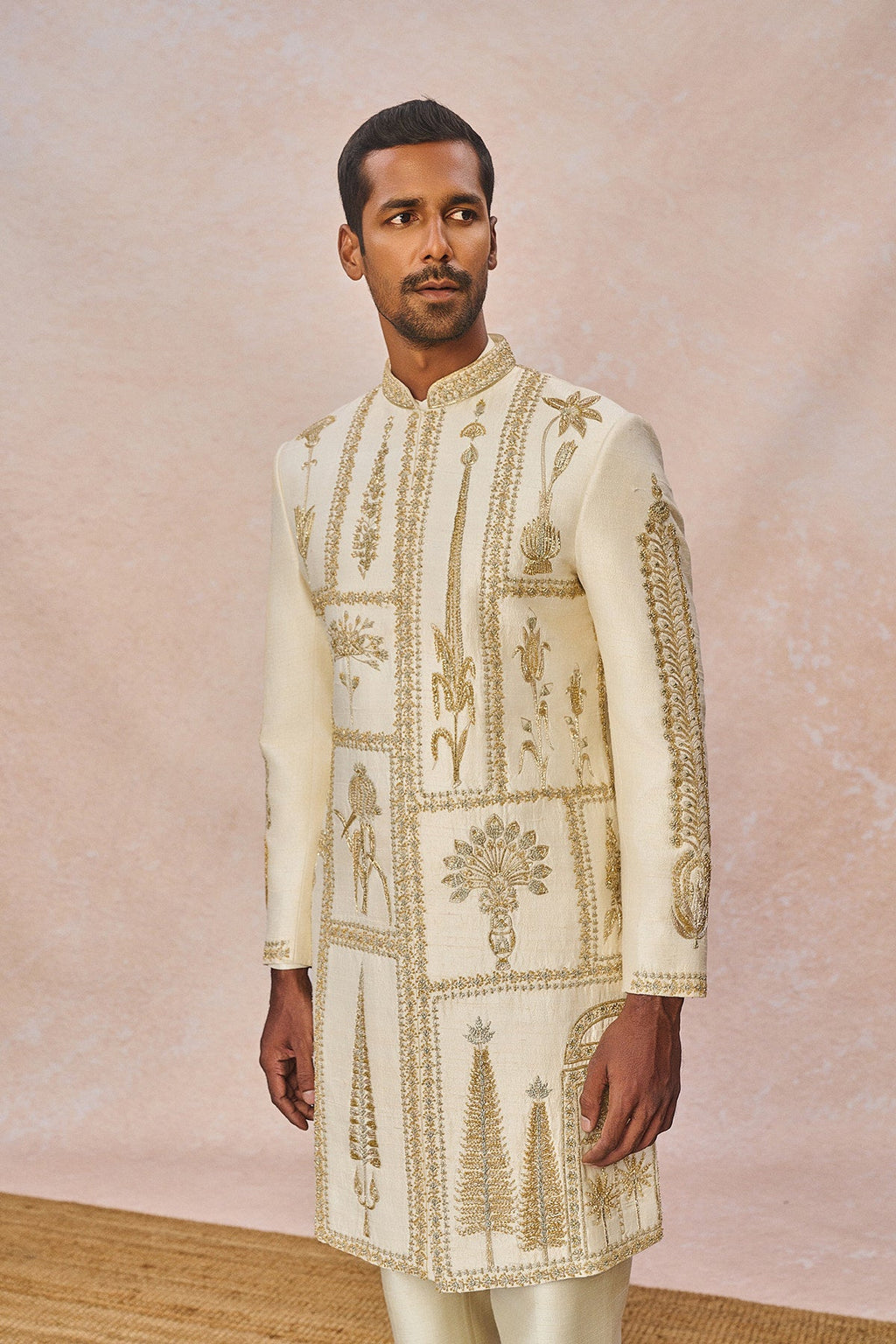 'Tere Peeche Chala Aaya' Sherwani Set
