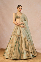 The 'Jaise Koi Sapna' Lehenga