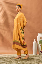 Yellow Spades Blossom Tunic Set
