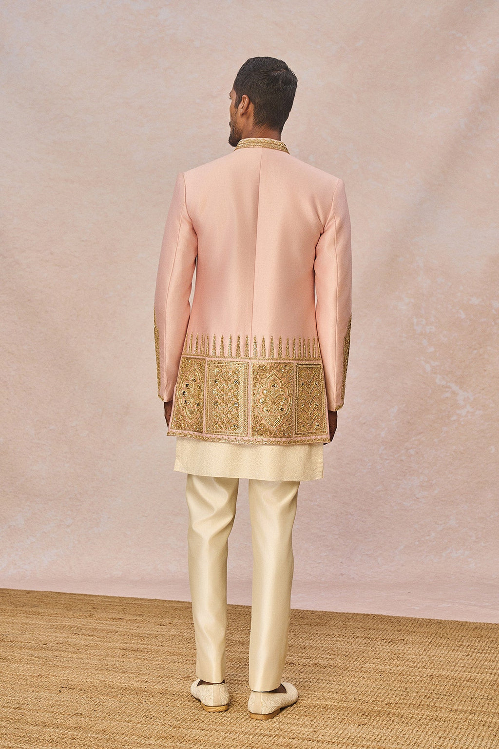 'Gulposh' Raja Koti Set