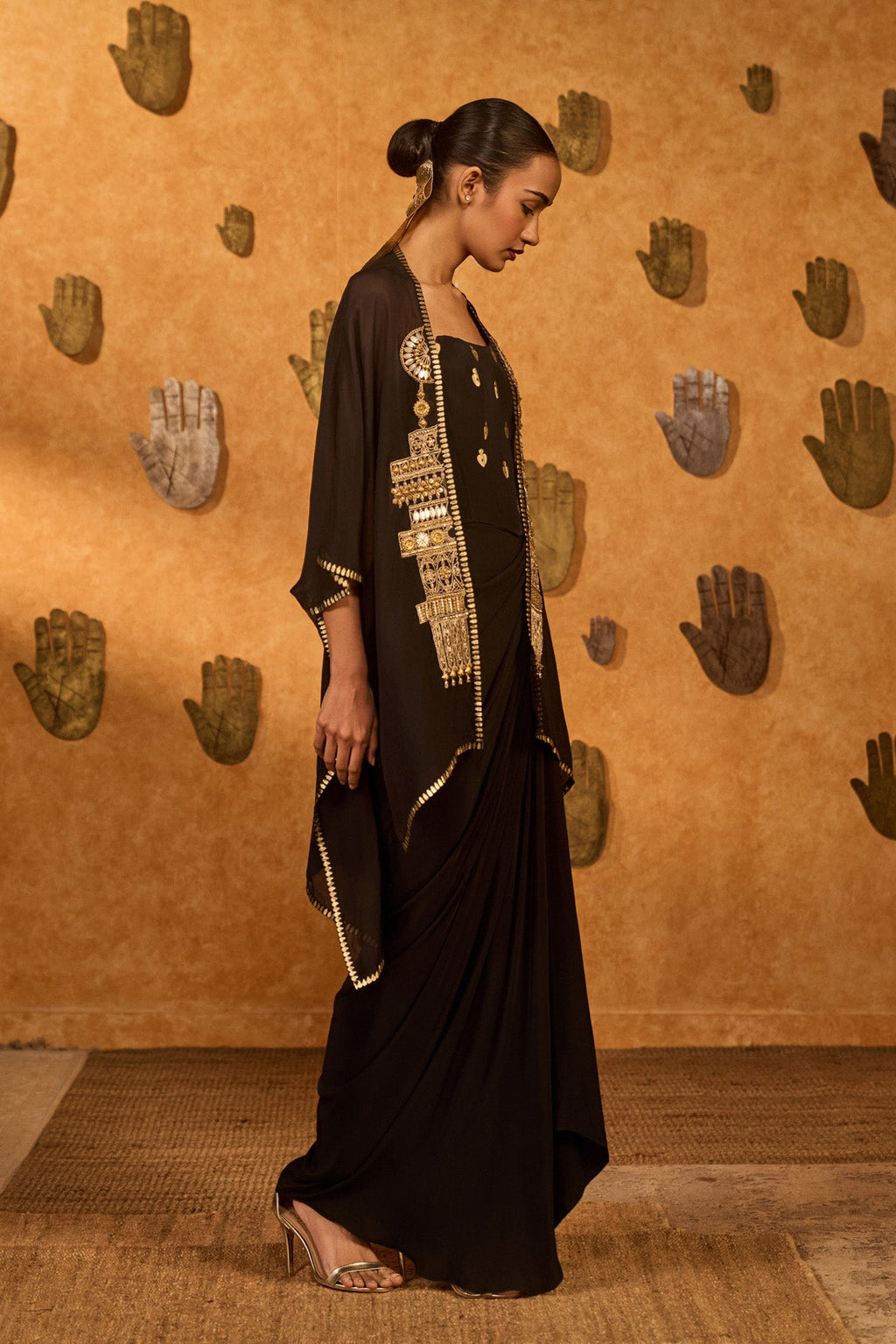 Black Heartbeat Draped Cape Set