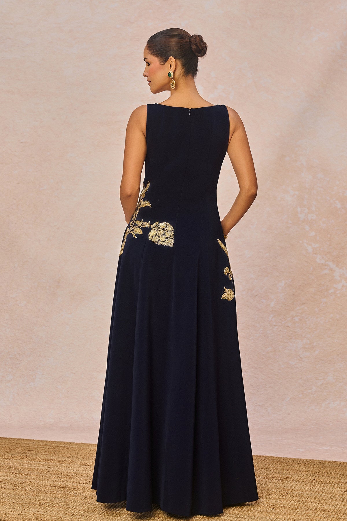'Dil Jaanta Hai' Gown