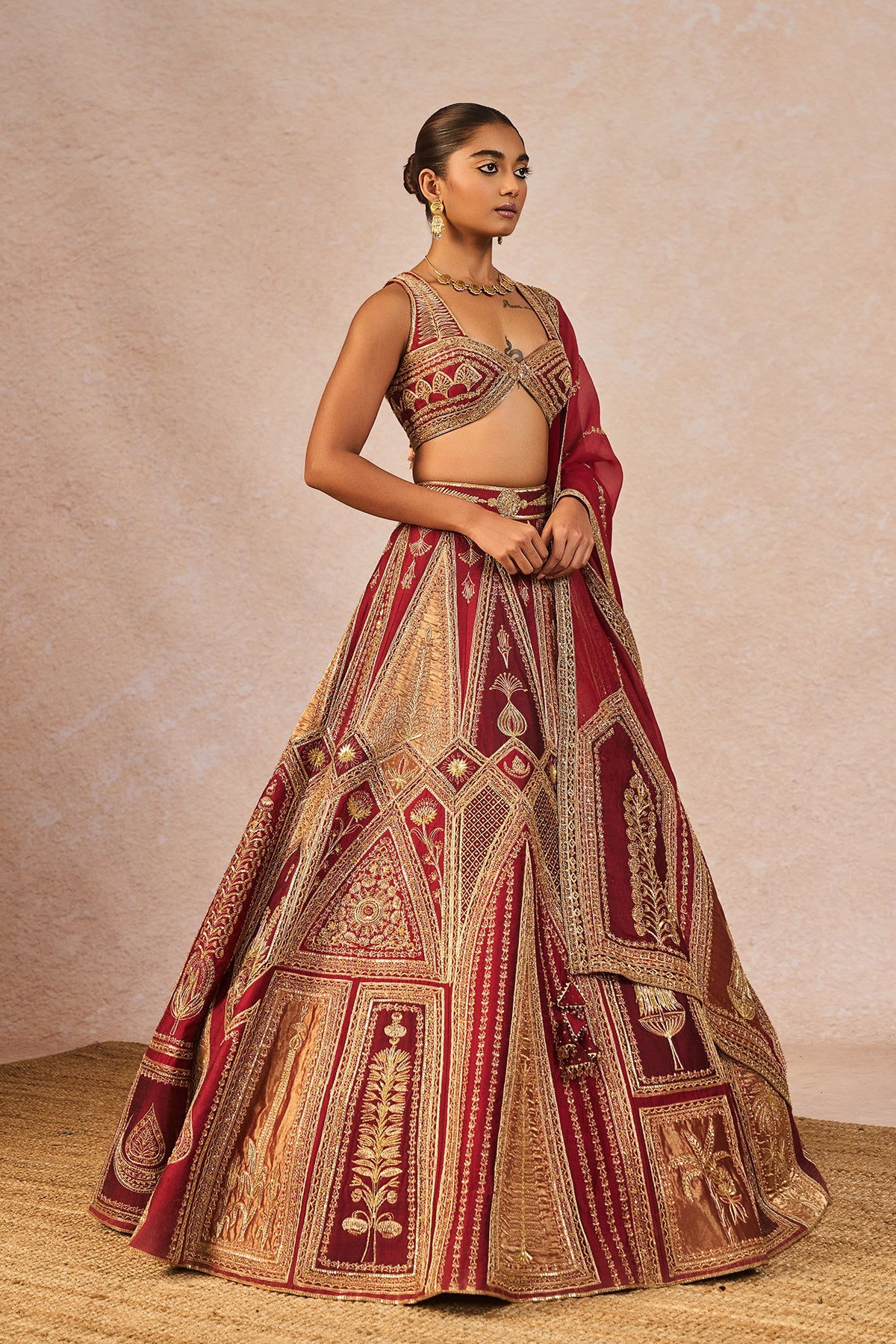 The 'Tenu Takdi Ravah' Lehenga