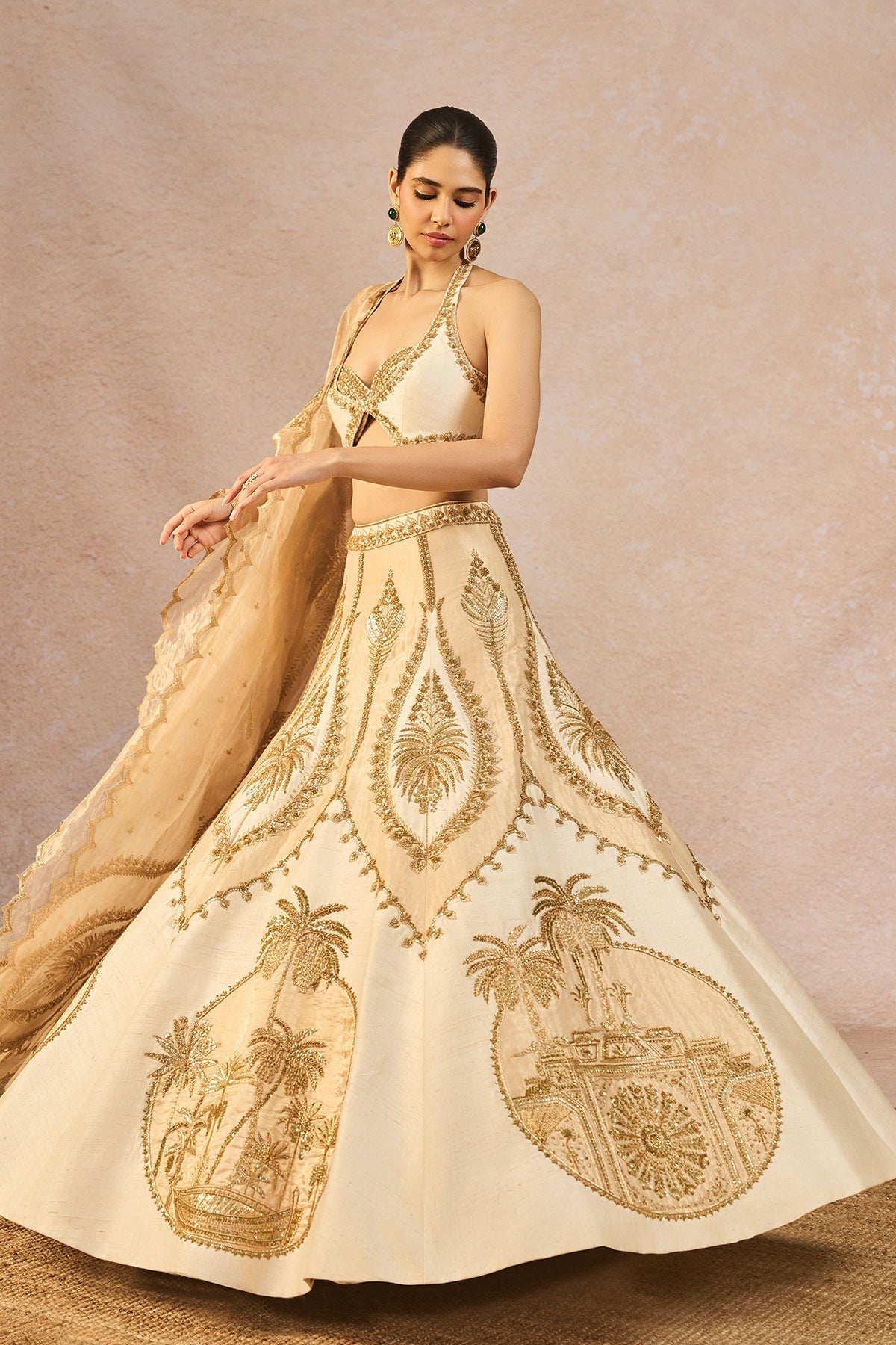 The 'Noor Ban Gaye' Lehenga