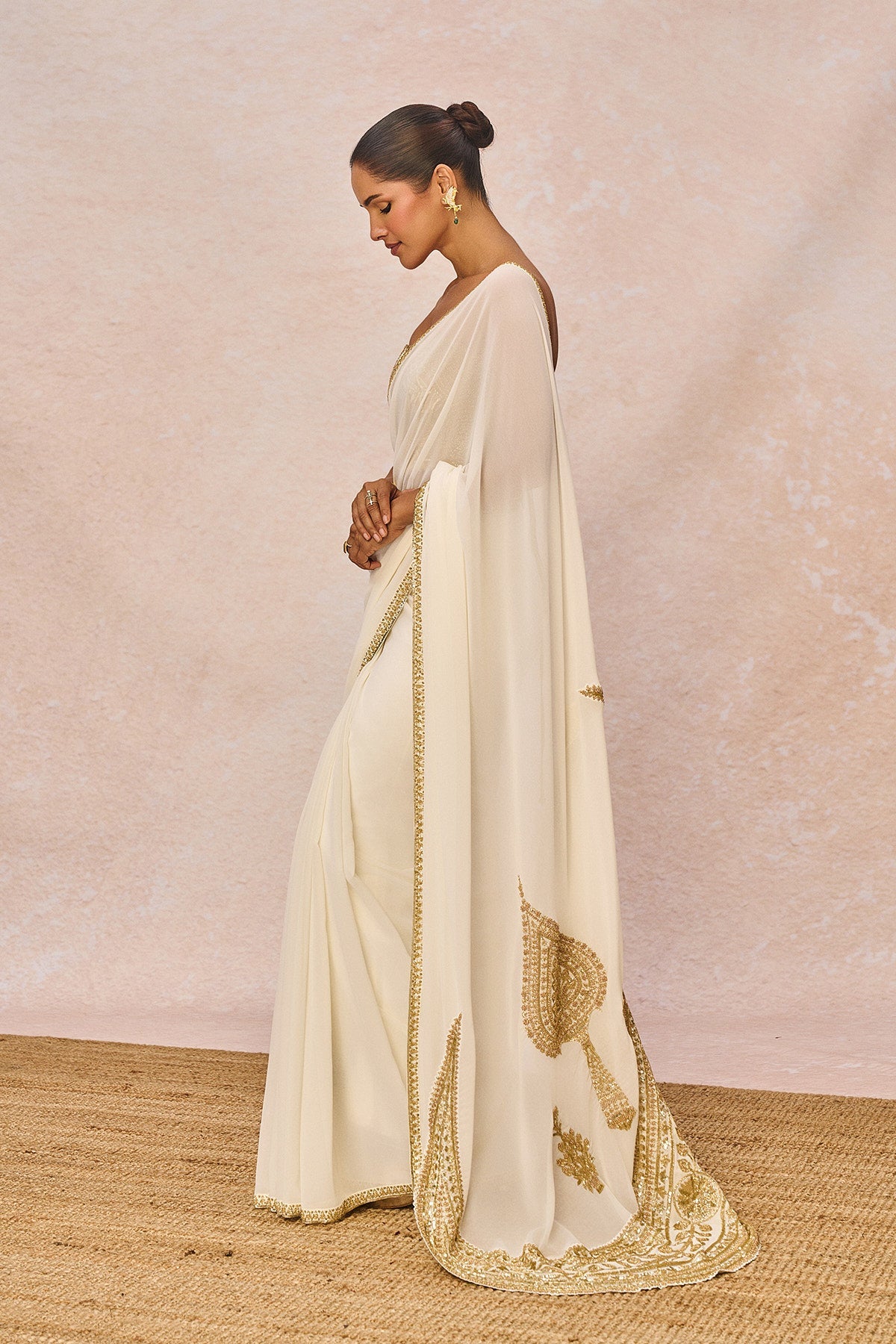 Ivory Chaand Saree