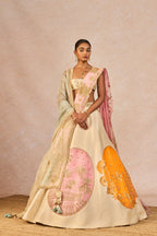 The 'Mahekti Hui Chandni' Lehenga