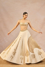 The 'Pehli Kiran' Lehenga