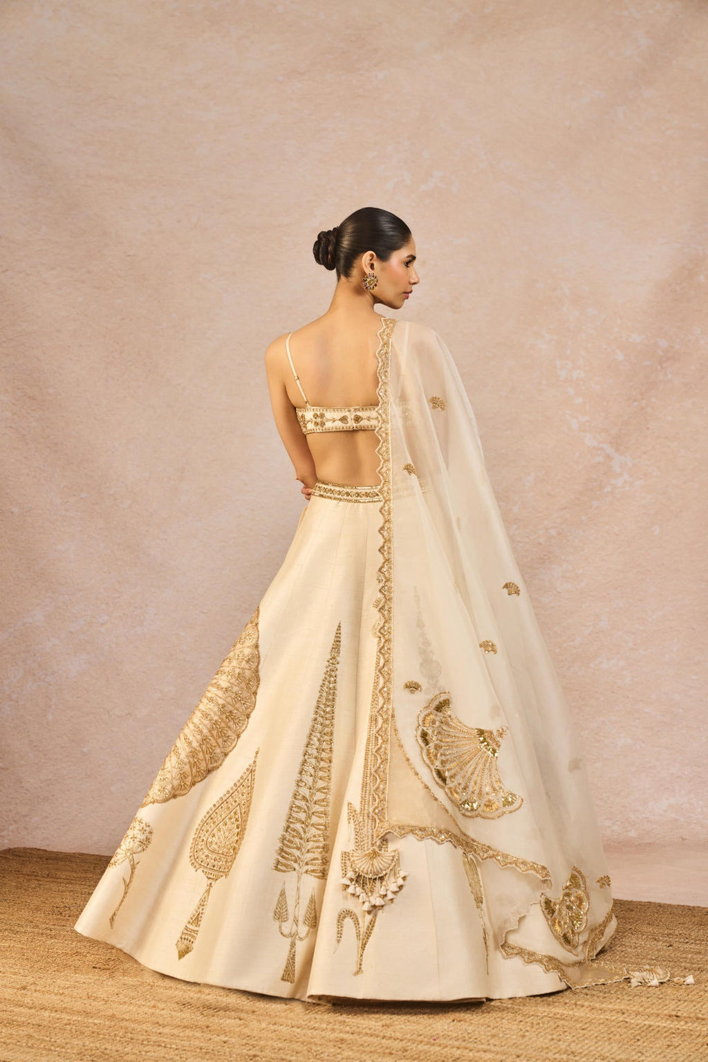 The 'Pehli Kiran' Lehenga